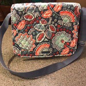 Brand New Vera Bradley Messenger Bag